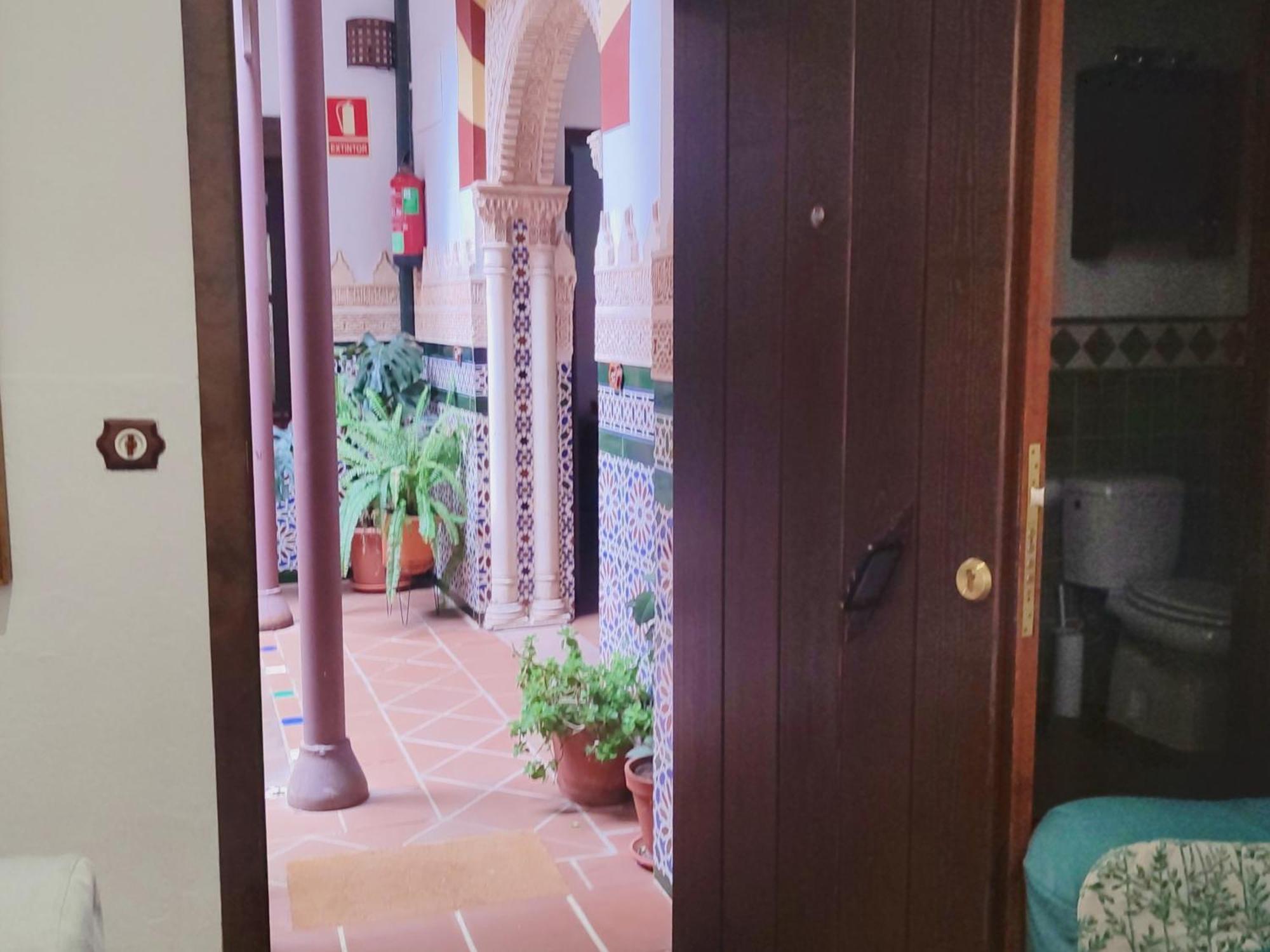 Horno24, Alojamiento Con Patio Andaluz, Tipico De Córdoba Eksteriør billede